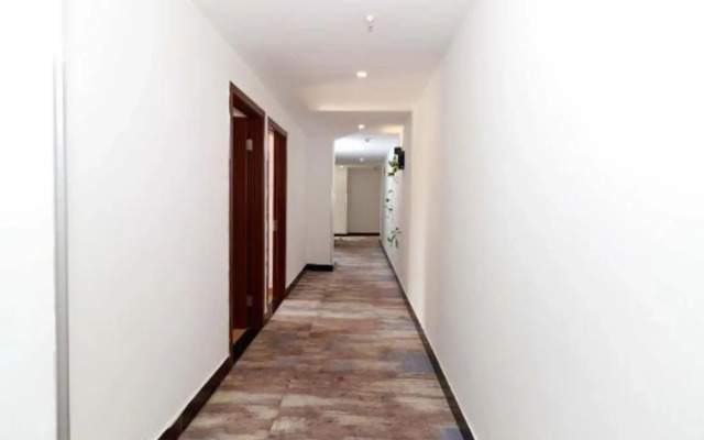 Shanghai Xiangyi Hotel