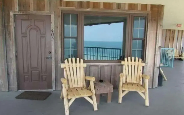 The Driftwood Resort