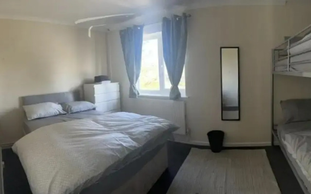Essence Accommodation Bed  Breakfast