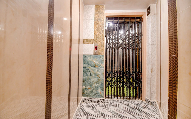 Fabhotel Prime Rockstar Suites