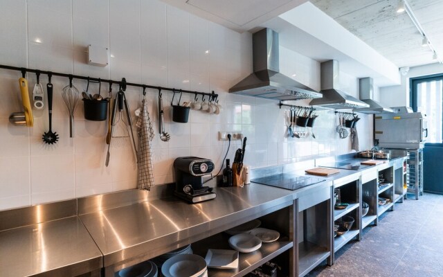 Hotel Kitchen59