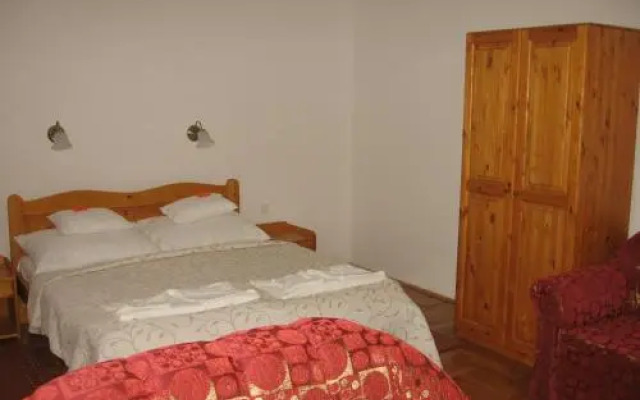 Mater Salvatoris House