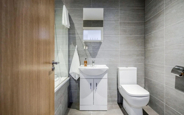 Watford Central Serviced Apartments - F3