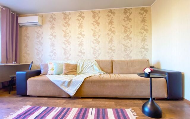 Two pillows on street Stepnaya, 19