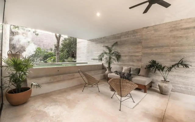 TOTALLY PRIVATE POOL AND TERRACE @ La Veleta D4