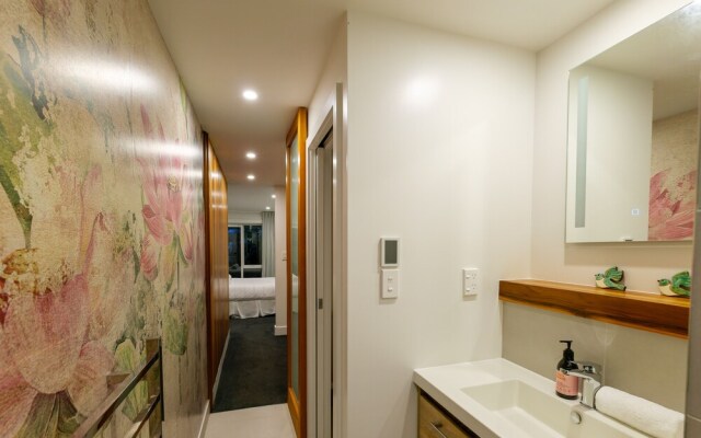 The Kingfisher House - Oneroa