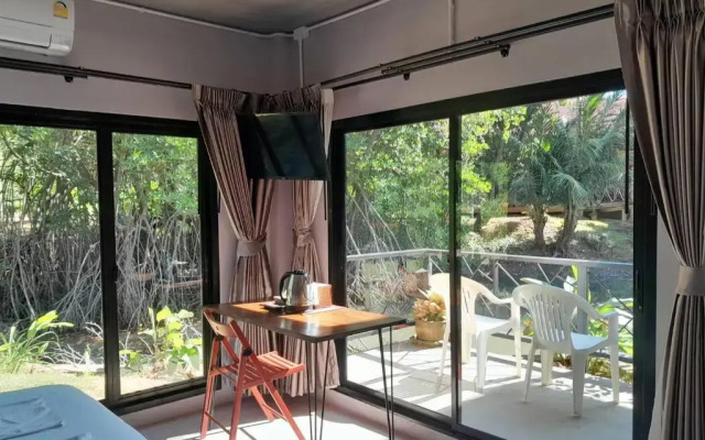 Chanchaolao Beach Resort