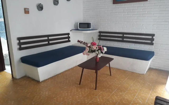 Hotel y Bungalows Los Arcos
