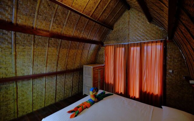 Deep House Bungalows