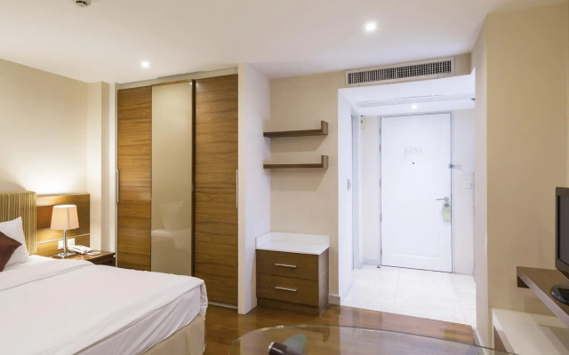 Thomson Residence Hotel