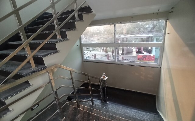 G P Guest House And Banquet Hall