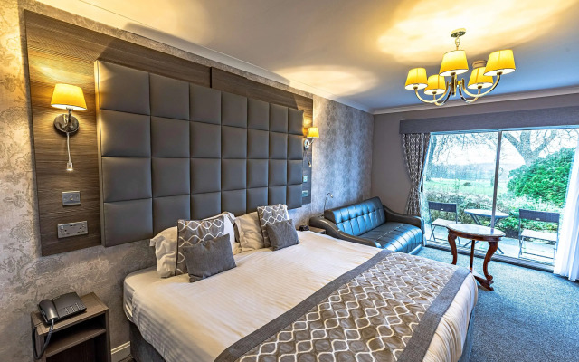 Dryfesdale Hotel, Bw Signature Collection