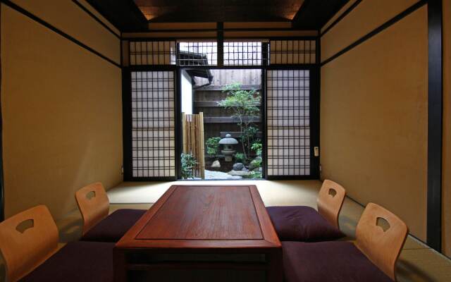 Shobu-an Machiya Holiday House