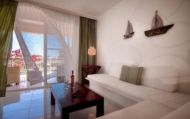 Gerakas Belvedere Hotel & Spa