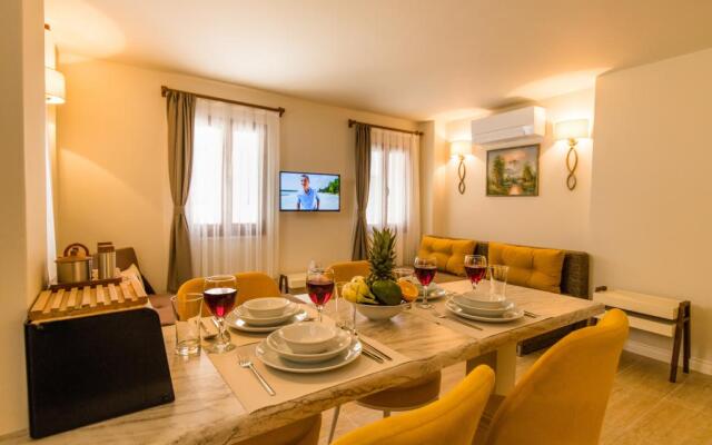 Kalamaki̇ Flats