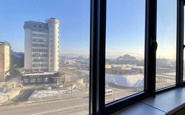 Apartments on Prospekt 50 let Oktyabrya 1