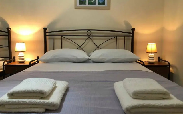 Leonidio Climb2red home