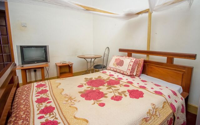 Brimax Hotel