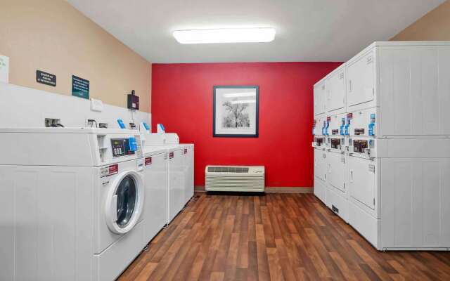 Extended Stay America Suites Los Angeles Torrance Harborgate - Image 7
