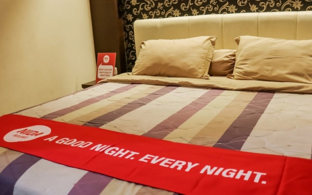 Nida Rooms Talaga Bodas 6 Lenkong at Rizh Garden Family Hotel – Guest Rooms – Bandung