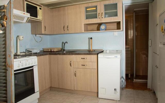 Modern Apartment 100m. from the Sea