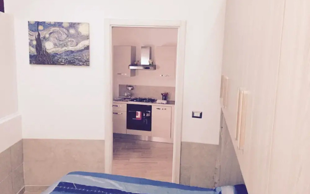 Flavio Gioia short let