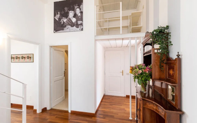 Rome As You Feel - Terrace on Spanish Steps