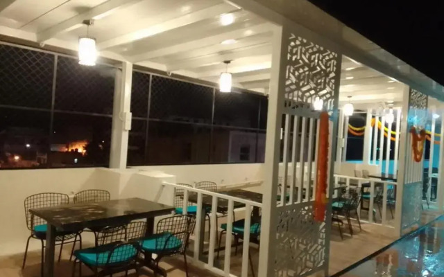 Amulya Relax Inn