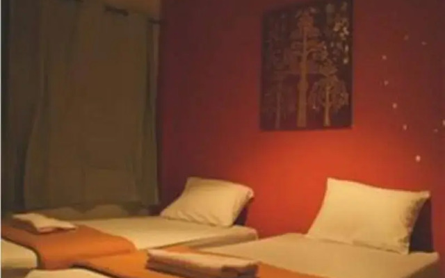 Patong Backpacker Hostel