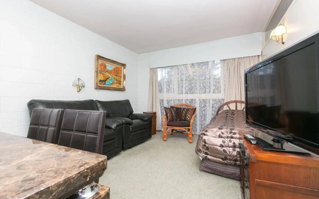 Ranfurly Evergreen Motel