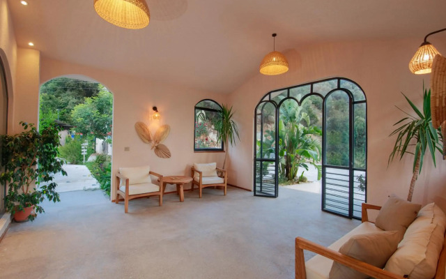 Z Exclusive Hotel and Villas