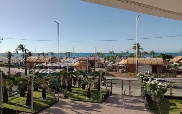 Clarke's Landscape Apartment 303 Gold B Nascente Sombra