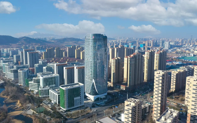 HUALUXE Qingdao Licang by IHG