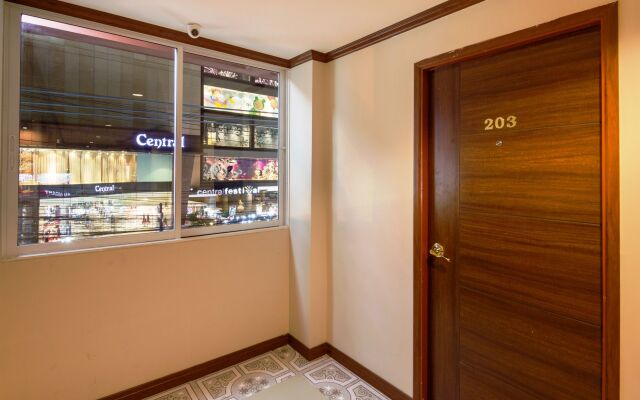 Central Avenue Residency