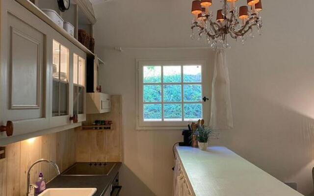 Charming Holiday Home In Plage De Gigaro With Pool