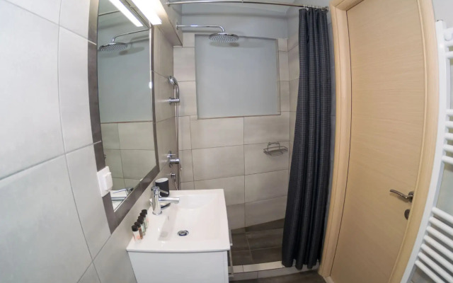Connect Studios & Apartments