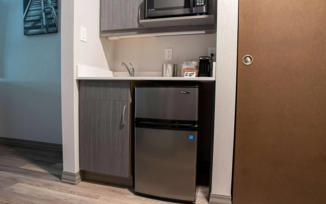 Best Western Inn & Suites