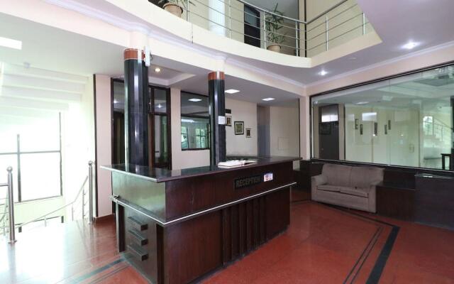 OYO 7547 Hotel Burans Residency