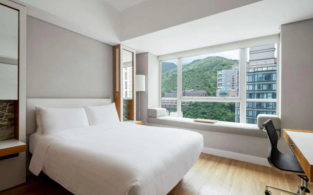 JEN Hong Kong by Shangri-La
