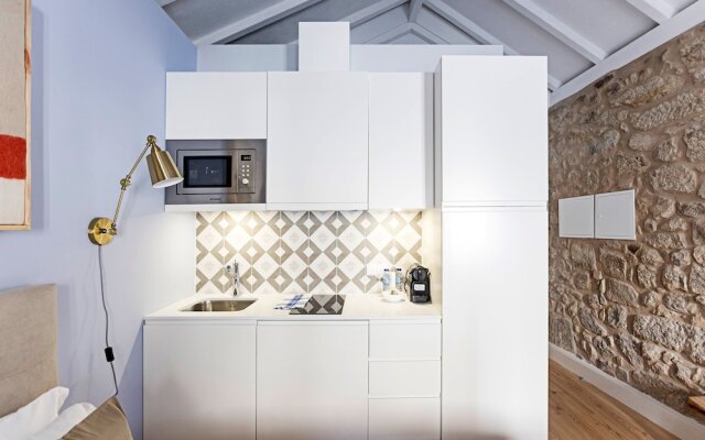 Cimo de Vila 62 by LovelyStay