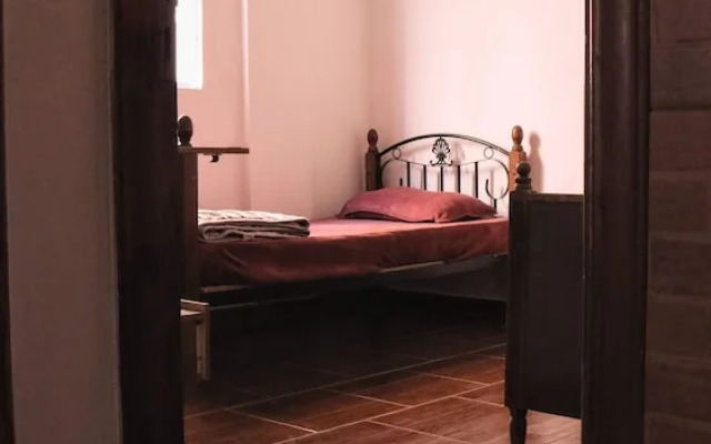 Room17 Youth Hostel