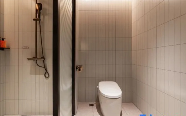 Orange Hotel (Guiyang Qingzhen Junyue International Branch)