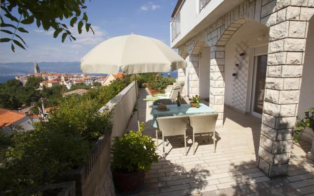 Luka - A2(4) in Vrbnik