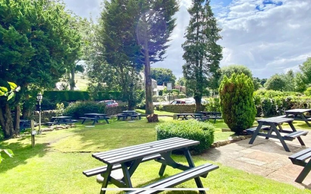 The Punch Bowl Inn