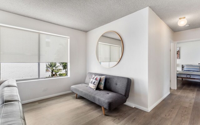 Laman Lodge, Unit 2, 15 Laman Street