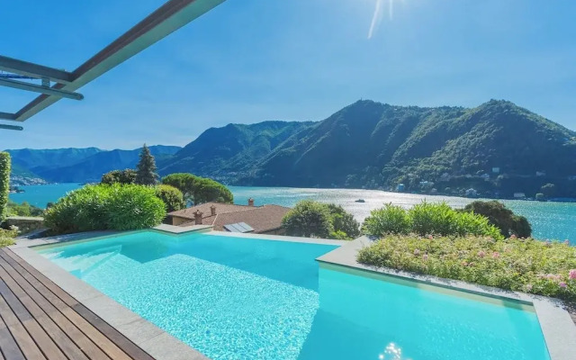 Villa Infinity by Rent all Como