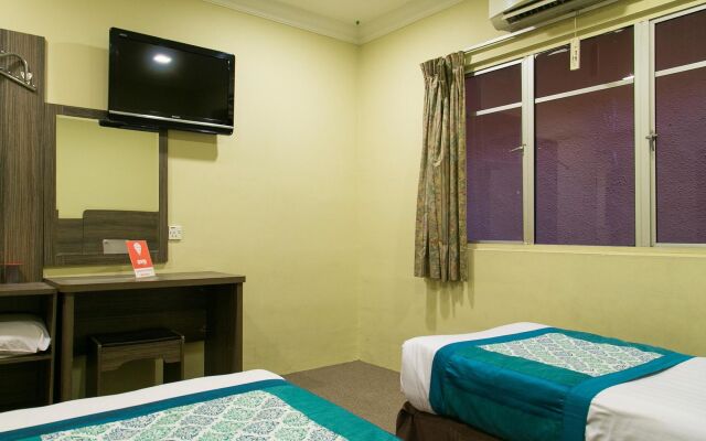 OYO Rooms Imbi Monorail Station