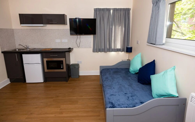 Alexander Apartments Studios