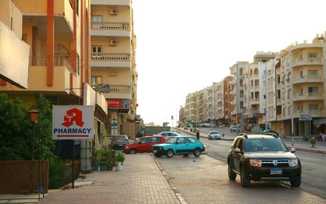 2 Bedrooms Apartment Near Hotel Arabia