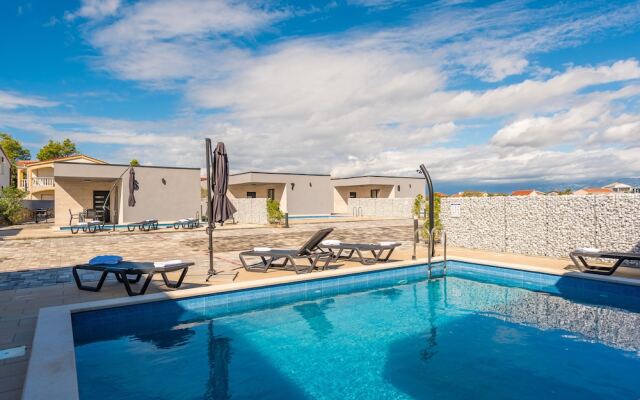 Villas Resort More